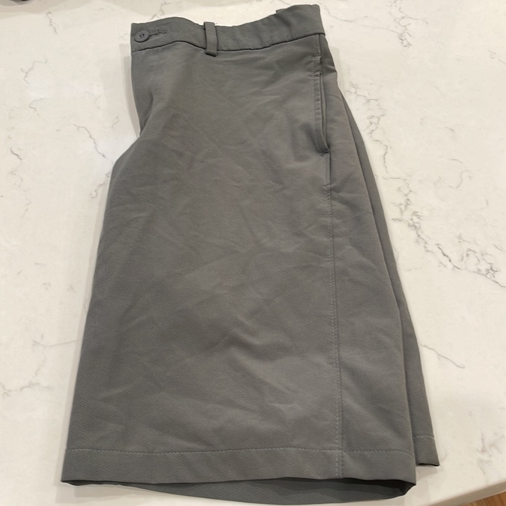 Nike Big Boys Dri-fit shorts- sz-Large